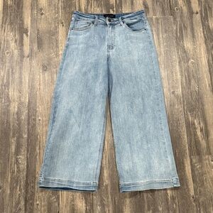 Risen high rise cropped wide leg denim jeans